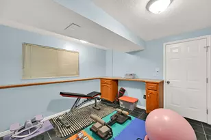 4896 S 3325 W, Roy, UT 84067 - Photo 21