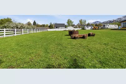441 S 100 W, Providence, UT 84332 - Photo 13