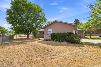 195 W 100 N, Centerfield, UT 84622 - Photo 5