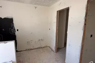 3675 S Clipper Hill Rd, West Jordan, UT 84081 - Photo 13