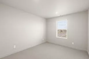3371 W 3525 S, West Haven, UT 84401 - Photo 25