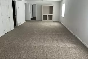 6728 W Oak Vista Dr, West Jordan, UT 84081 - Photo 5