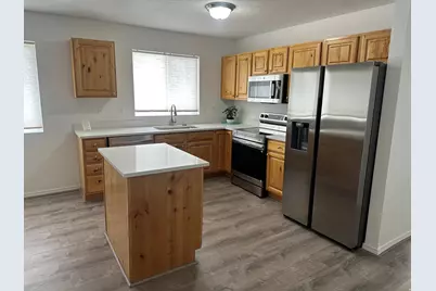 6728 W Oak Vista Dr, West Jordan, UT 84081 - Photo 13