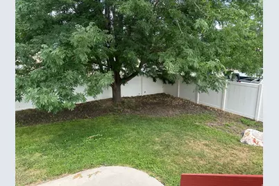 6728 W Oak Vista Dr, West Jordan, UT 84081 - Photo 7