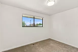 3733 W 5140 S, Taylorsville, UT 84129 - Photo 23