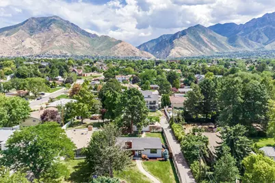 3675 S Hillside Ln, Salt Lake City, UT 84109 - Photo 37
