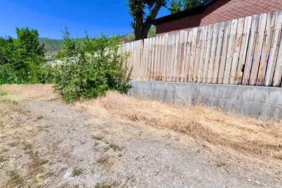 129 E 100 S, Farmington, UT 84025 - Photo 15