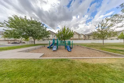 619 Canterbury Ln, North Salt Lake, UT 84054 - Photo 19