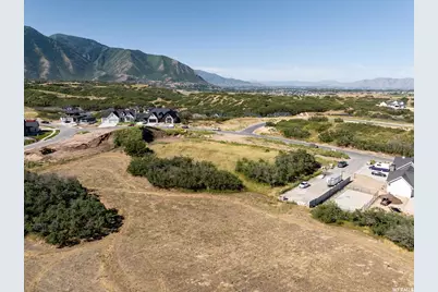 3235 S Twin Hollow E #32, Mapleton, UT 84664 - Photo 15