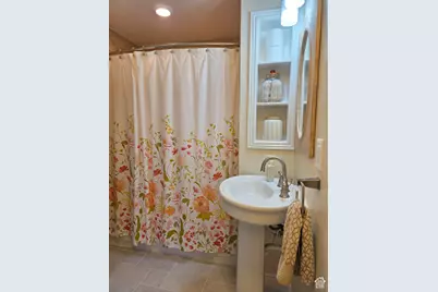 14303 S Honeyfield Dr E, Draper, UT 84020 - Photo 27