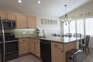 14303 S Honeyfield Dr E, Draper, UT 84020 - Photo 7