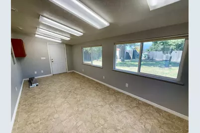 4479 S 2075 W, Roy, UT 84067 - Photo 7