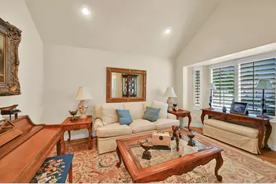 5584 S 250 E, Washington Terrace, UT 84405 - Photo 11