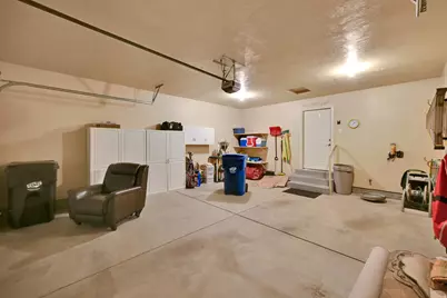 5584 S 250 E, Washington Terrace, UT 84405 - Photo 29