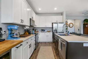 6904 W Ashby Way, West Valley, UT 84128 - Photo 13