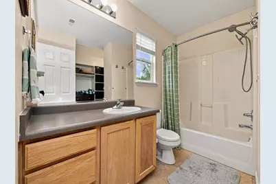 3237 W Meadow Leaf Ct, West Valley, UT 84119 - Photo 11