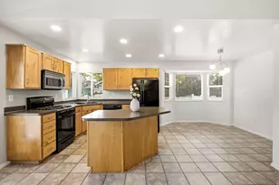 1594 W 1390 S, Syracuse, UT 84075 - Photo 5