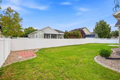 1594 W 1390 S, Syracuse, UT 84075 - Photo 15