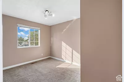 154 W 1980 S, Clearfield, UT 84015 - Photo 13