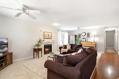 756 N 400 St W, Kaysville, UT 84037 - Photo 5