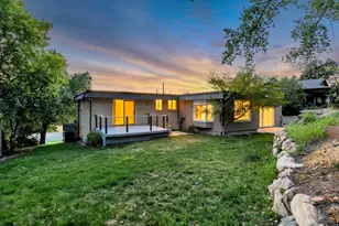 4845 S Bron Breck St, Holladay, UT 84117 - Photo 9
