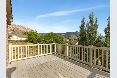 527 E 3575 N, North Ogden, UT 84414 - Photo 5