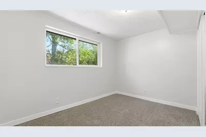 5826 Willow Wood Ln, South Ogden, UT 84403 - Photo 15