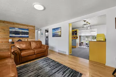 2261 S 1800 W, Syracuse, UT 84075 - Photo 5