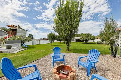 2261 S 1800 W, Syracuse, UT 84075 - Photo 33