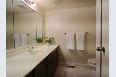 2755 N Edgewood Dr E, Provo, UT 84604 - Photo 21