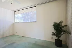 2755 N Edgewood Dr E, Provo, UT 84604 - Photo 15