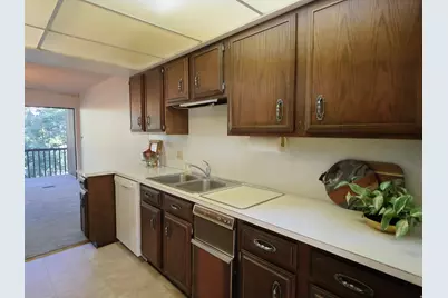 2755 N Edgewood Dr E, Provo, UT 84604 - Photo 11