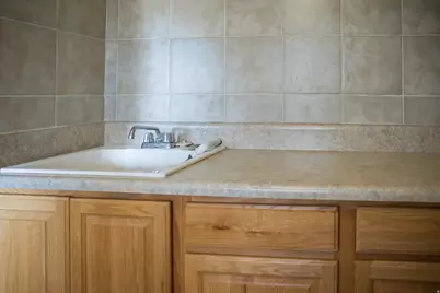 1034 W 2500 S, Vernal, UT 84078 - Photo 33
