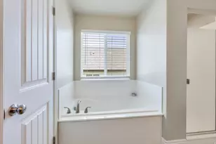 2777 E Clarkstone Dr, Eagle Mountain, UT 84005 - Photo 17