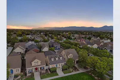 10234 S Oquirrh Lake Rd, South Jordan, UT 84009 - Photo 29