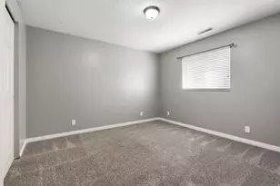 6859 S 2200 W, West Jordan, UT 84084 - Photo 19