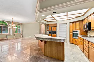 4671 S Wander Ln E, Holladay, UT 84117 - Photo 41