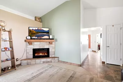 4033 W 5060 S, Roy, UT 84067 - Photo 5