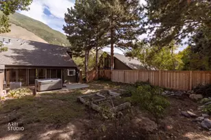 7660 S Avondale Dr E, Cottonwood Heights, UT 84121 - Photo 35