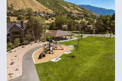 7660 S Avondale Dr E, Cottonwood Heights, UT 84121 - Photo 37