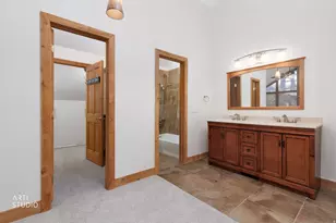7660 S Avondale Dr E, Cottonwood Heights, UT 84121 - Photo 19