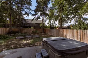 7660 S Avondale Dr E, Cottonwood Heights, UT 84121 - Photo 23