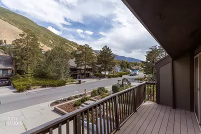 7660 S Avondale Dr E, Cottonwood Heights, UT 84121 - Photo 29