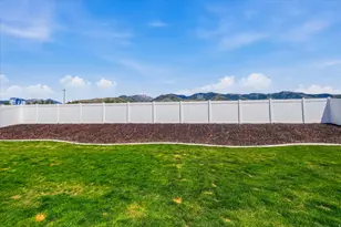 628 S 380 E, Smithfield, UT 84335 - Photo 37