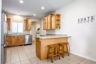 5271 W Swift Water Way, West Jordan, UT 84081 - Photo 11