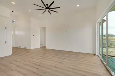 8077 N Bristle Cone Rd, Eagle Mountain, UT 84005 - Photo 7