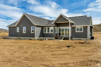 8077 N Bristle Cone Rd, Eagle Mountain, UT 84005 - Photo 47