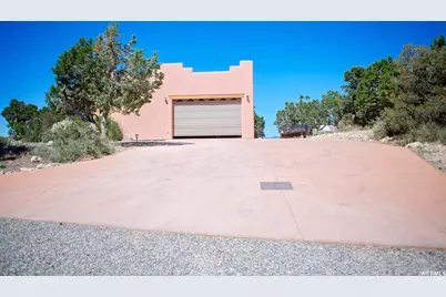 2333 N Juniper Dr, Blanding, UT 84511 - Photo 5