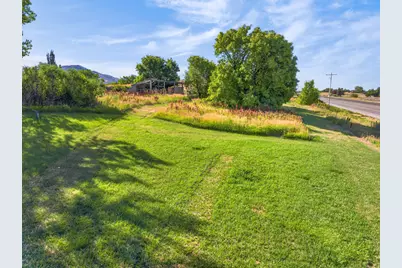 4380 S Main St, Nibley, UT 84321 - Photo 47