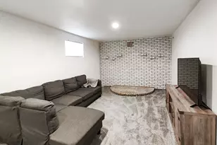 358 S Center St, Elsinore, UT 84724 - Photo 13